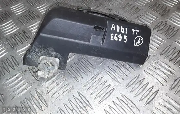 Audi TT TTS Mk2 Fuse module 8j0915459