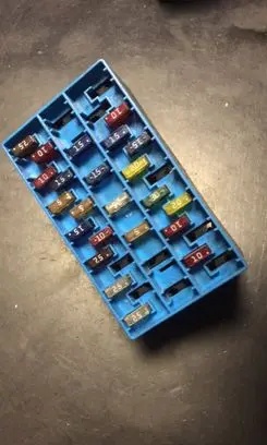 Renault Megane I Fuse module 1096033J