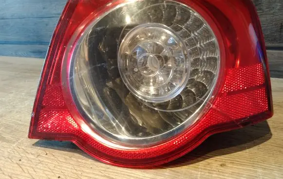 Volkswagen PASSAT B6 Rear/tail lights