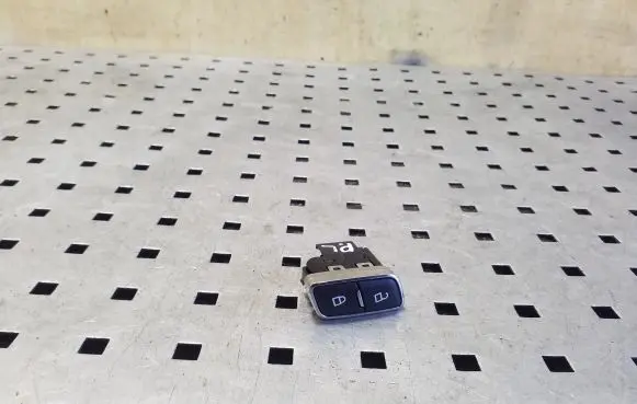Central locking switch button