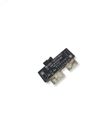 Volkswagen Polo Coolant fan relay 1J0919506K 898972000