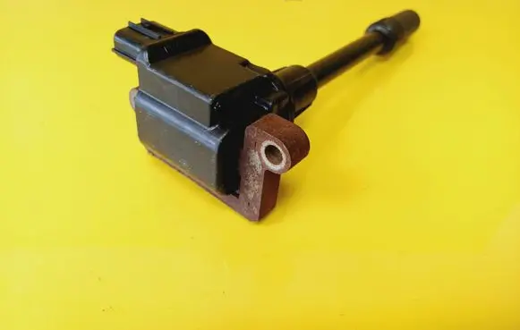 Mitsubishi Galant High voltage ignition coil H6T12671