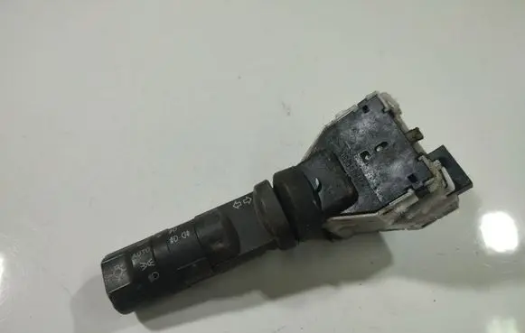 Nissan Pathfinder R51 Indicator stalk 14425