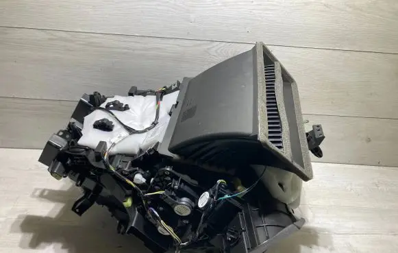 Opel Crossland X Heater blower radiator YP00000280