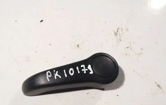 Renault Clio II Engine bonnet (hood) release handle 