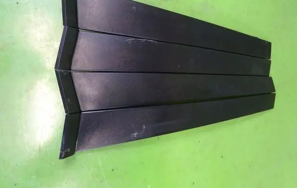 Ford Fusion Front door trim (molding) CL007