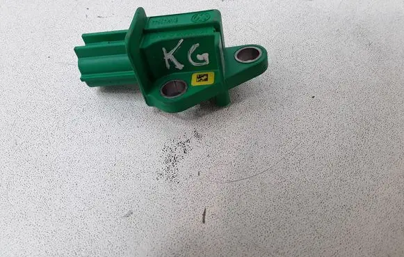 Audi A6 S6 C6 4F Airbag deployment crash/impact sensor 1K0909606C