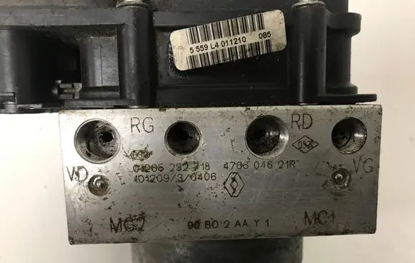 Dacia Sandero ABS Pump 476604621R 0265232718