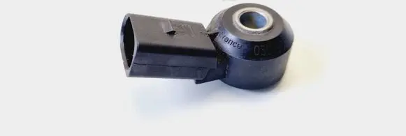 Volkswagen PASSAT B6 Detonation knock sensor 030905377C