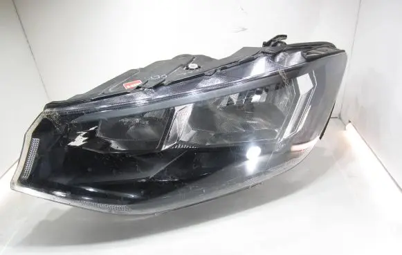 Volkswagen Caddy Headlight/headlamp 2K8941005C