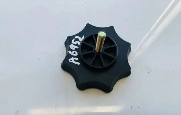 Volkswagen Fox Spare wheel bolt 1j0803899