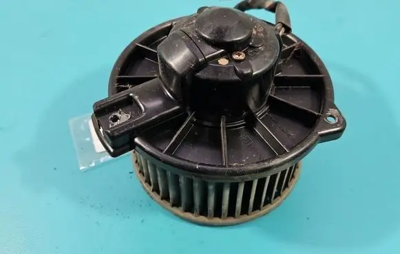 Toyota RAV 4 (XA10) Heater fan/blower 1940000340 IMPRK1563850