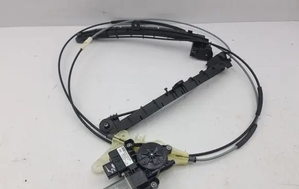 Audi A4 S4 B9 Curtain motor 8W9863560