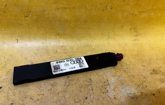 Porsche 911 991 Aerial antenna amplifier 4M0035504