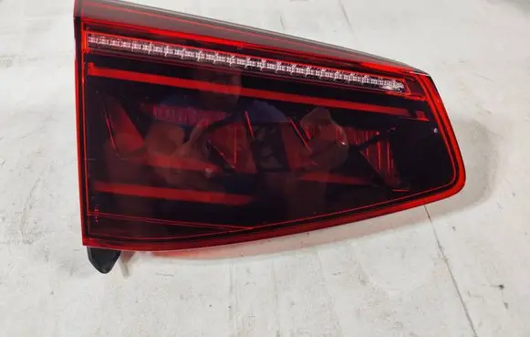 Volkswagen PASSAT B8 Rear/tail lights 3G9945307L 81880111