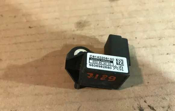 Citroen C6 Airbag deployment crash/impact sensor 9636982680 550903000