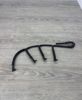 Volkswagen Touran II Fuel return line/hose 1928301101