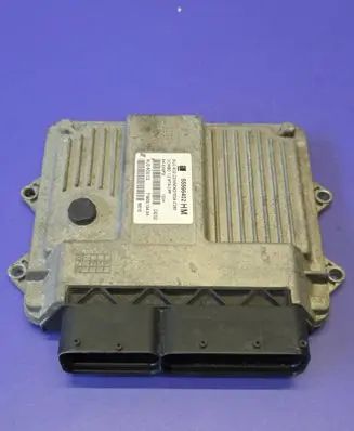 Opel Combo E Engine control unit/module 55566402 6KKX6F2I 7160013405