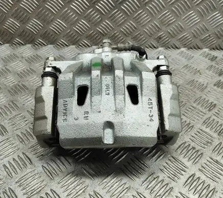Toyota Sienna XL40 IV Front brake caliper 4775008050