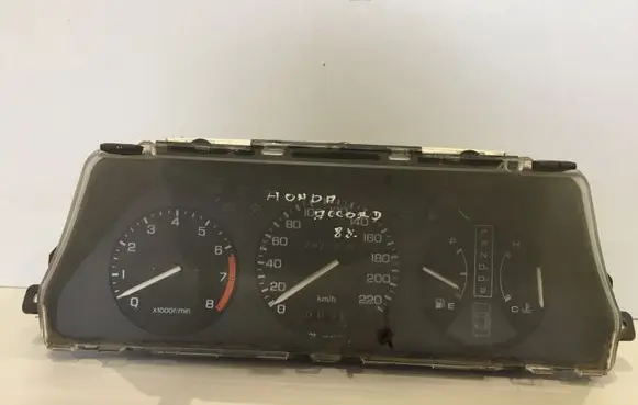 Honda Accord Speedometer (instrument cluster) HR04684