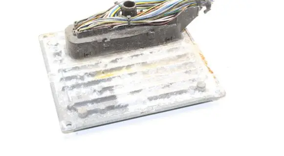 Ford Ka Engine control unit/module 6S5112A650BB