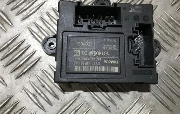 Ford Fiesta Door control unit/module cv1t14b531aj