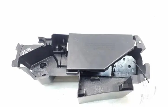Mercedes-Benz CLS C218 X218 Tool set A2128980914