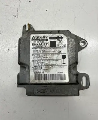 Renault Scenic I Airbag control unit/module 8200117652A 600639500