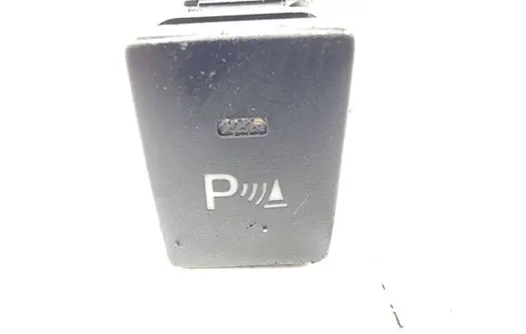Toyota Yaris Parking (PDC) sensor switch 15B533
