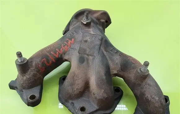 Dacia Sandero Exhaust manifold 