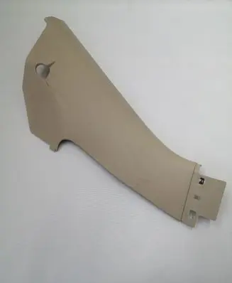 Volkswagen Touareg II (D)pillar trim (top) 7P0867766