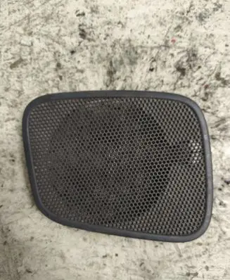 Volvo S70 V70 V70 XC Front door speaker cover trim 09150760