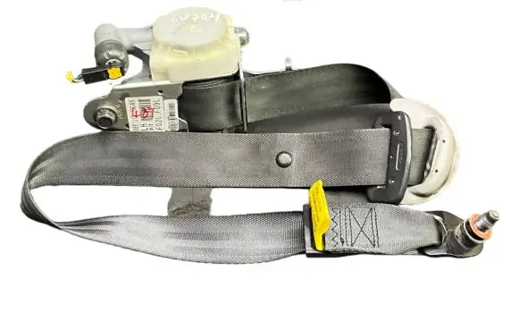 Hyundai i30 Front seatbelt 888102L700WK 888102L700