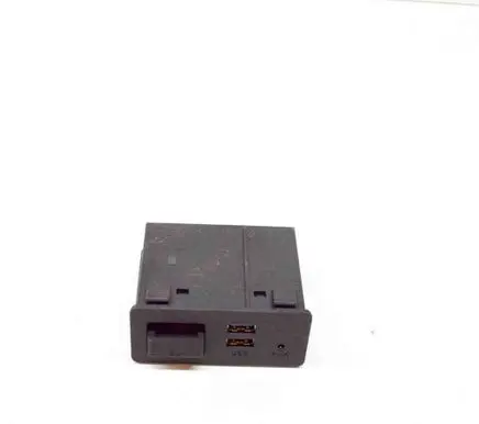 Mazda CX-5 II AUX in-socket connector 10R041341 D09H669U0A