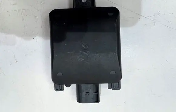 Volkswagen Polo VI Distronic sensor radar 2Q0907686A