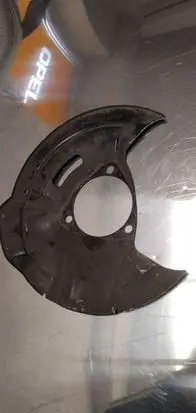 Opel Insignia B Front brake disc dust cover plate 23384702