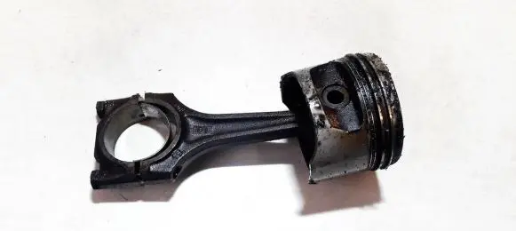 Opel Astra F Piston with connecting rod