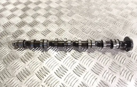 Volkswagen Golf VI Camshaft 03l115