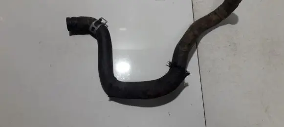 Toyota Avensis T250 Engine coolant pipe/hose