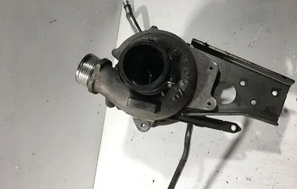 Volvo V70 Turbo 30757080