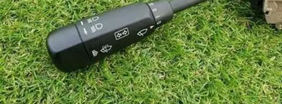Mercedes-Benz E W210 Wiper control stalk A2085450010