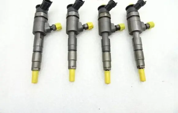 Opel Combo E Fuel injectors set 0445110566