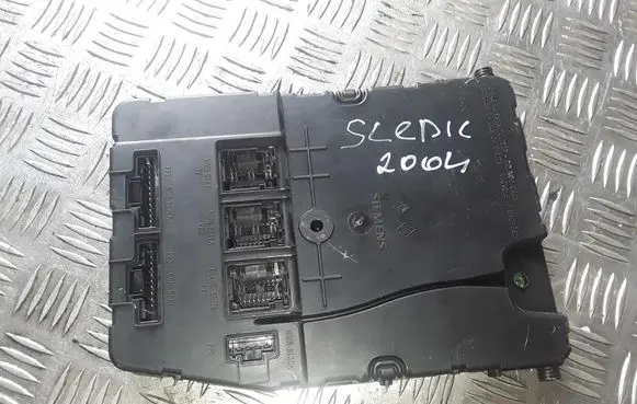 Renault Scenic II - Grand scenic II Comfort/convenience module 8200351183