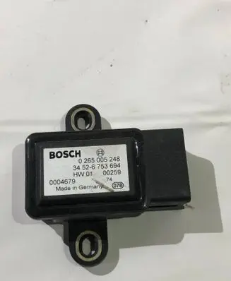 BMW 5 E39 ESP acceleration yaw rate sensor 0265005248 0004679