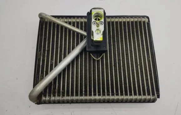 Volvo XC90 Air conditioning (A/C) radiator (interior) 28536B