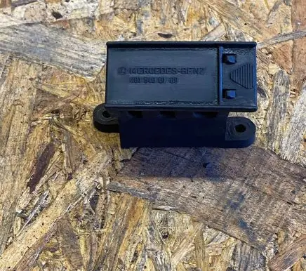 Mercedes-Benz 190 W201 Fuse box set 2015400169