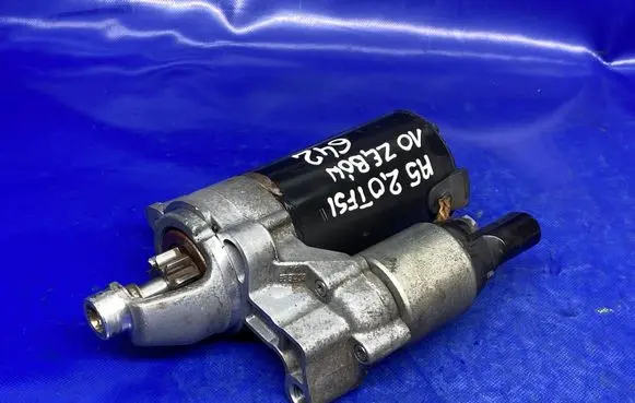 Audi A5 Starter motor 06H911021 07042013 0001138013