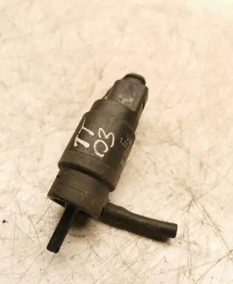 Audi TT Mk1 Windscreen/windshield washer pump 1J5955651 0563