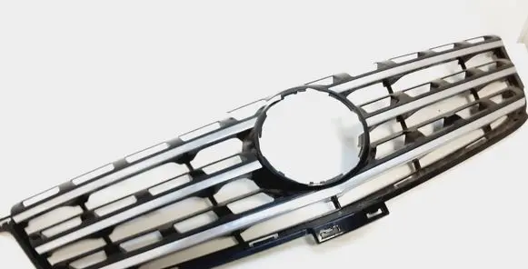 Mercedes-Benz ML W166 Front bumper upper radiator grill A1668800123