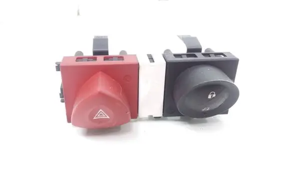 Renault Megane II Hazard light switch 8200095493 8200109723